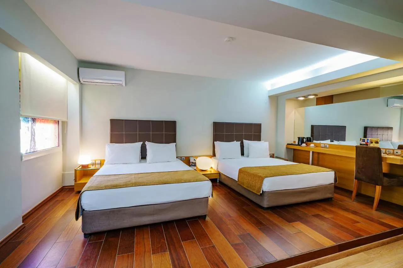 Capsis Hotel Thessaloniki Greece
