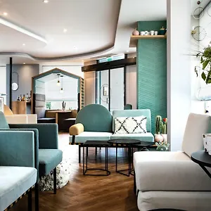 Eiffel Saint Charles 3* Париж